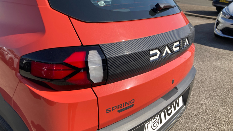 Dacia Spring 27kWh Expression 65 48kW 5dr Auto Electric Hatchback